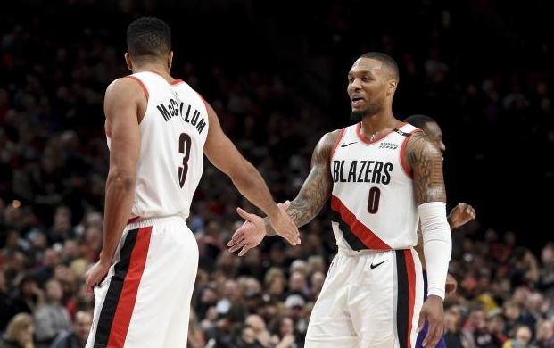  开拓者利拉德60分创队史新纪录