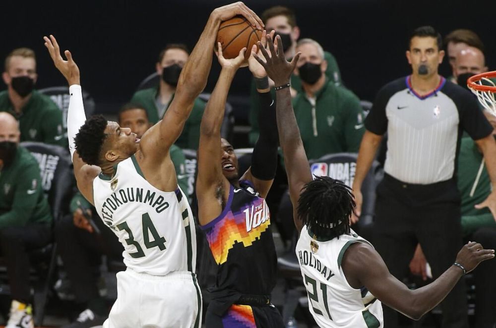  布克手感火热，太阳主场大胜开拓者保持不败